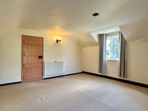 Bedroom 1- click for photo gallery